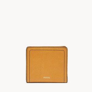NWOT Fossil Logan RFID Small Bifold Amber Gold